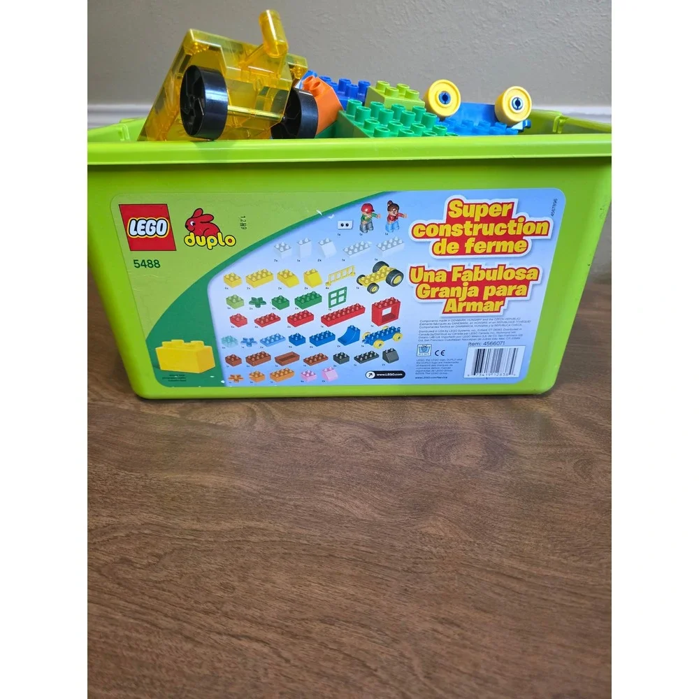 LEGO Duplo 5488 Ultimate Farm Building Set 101 Pieces with Storage Bin 2-5 Years